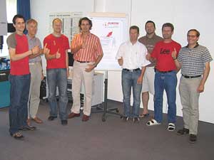 Application engineers AUKOM certified